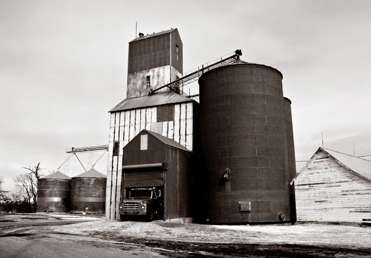 Smolan Elevator and Truck