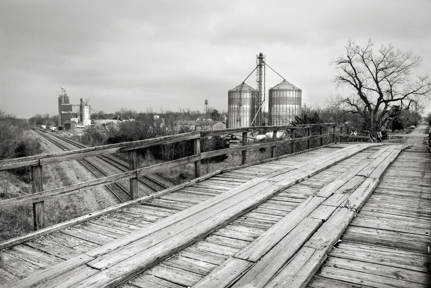 Alta Vista – Wooden Overpass