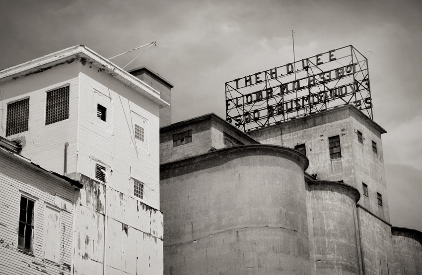 The H. D. Lee Flour Mill