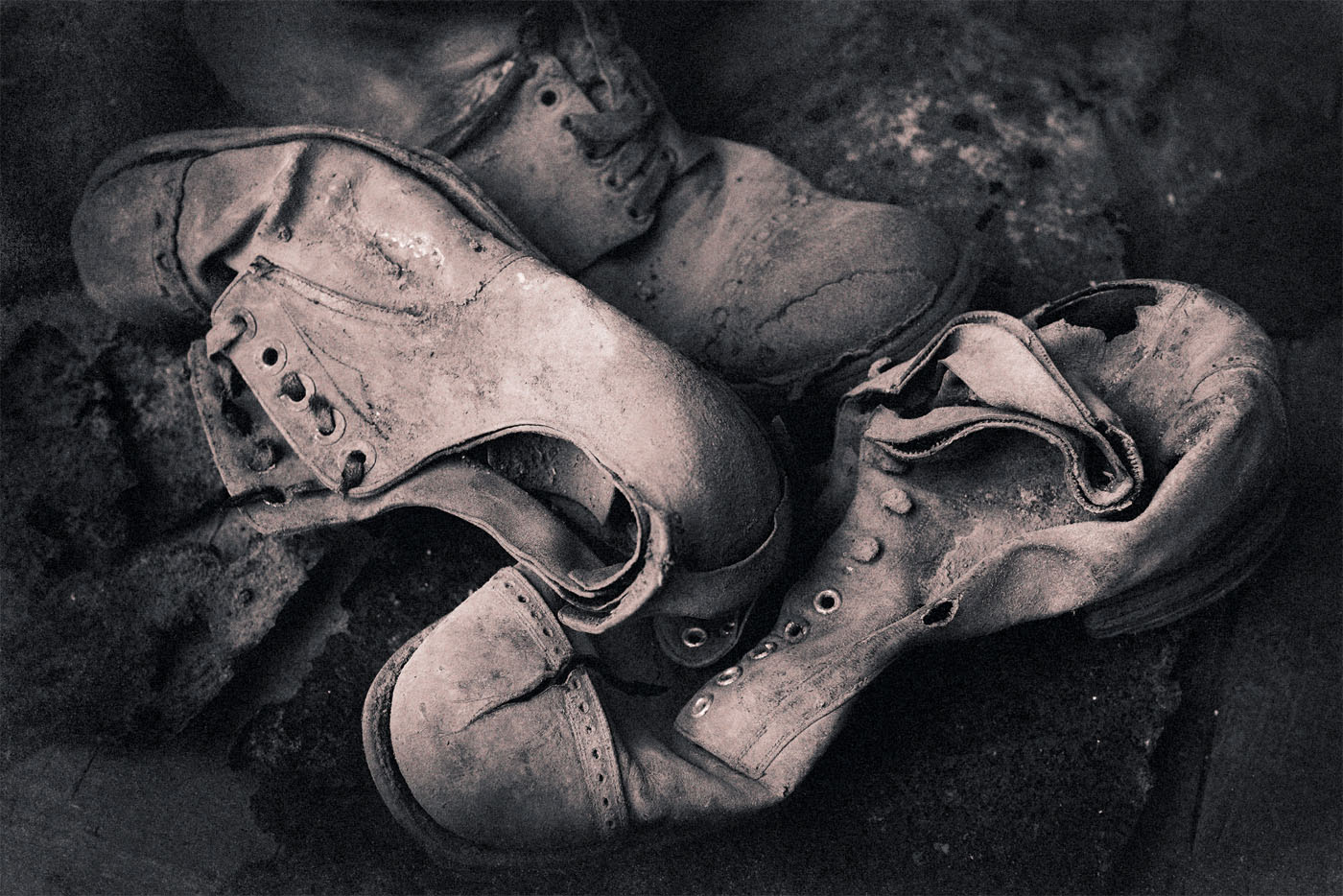 Crawlspace Trash – Dissolving Shoes